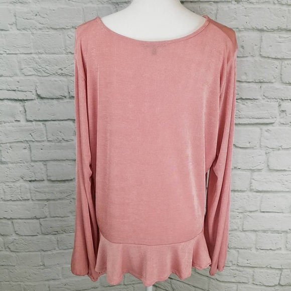 Charlotte Russe+ Rouched Front Pink Top Junior’s 4X - Picture 2 of 5